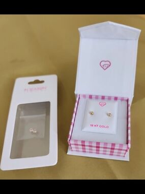 In Season 18K Gold Stud Earrings Newborn (New In Box)